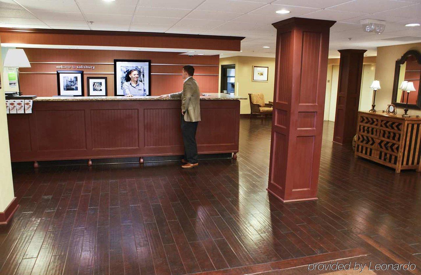 Hampton Inn Salisbury Interior photo