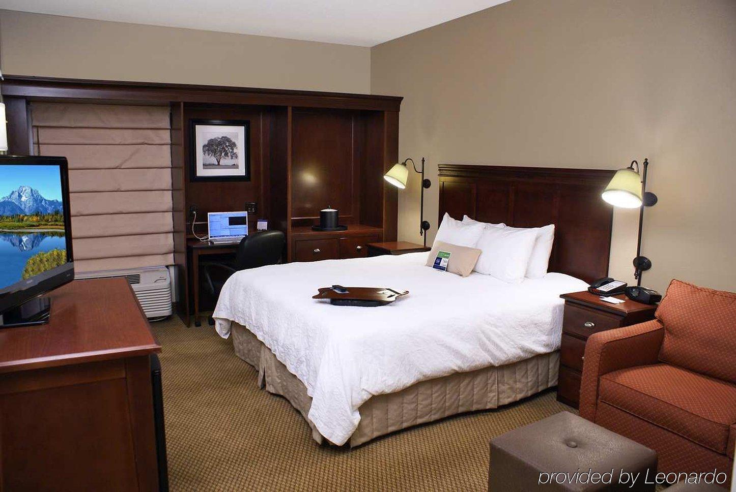 Hampton Inn Salisbury Room photo