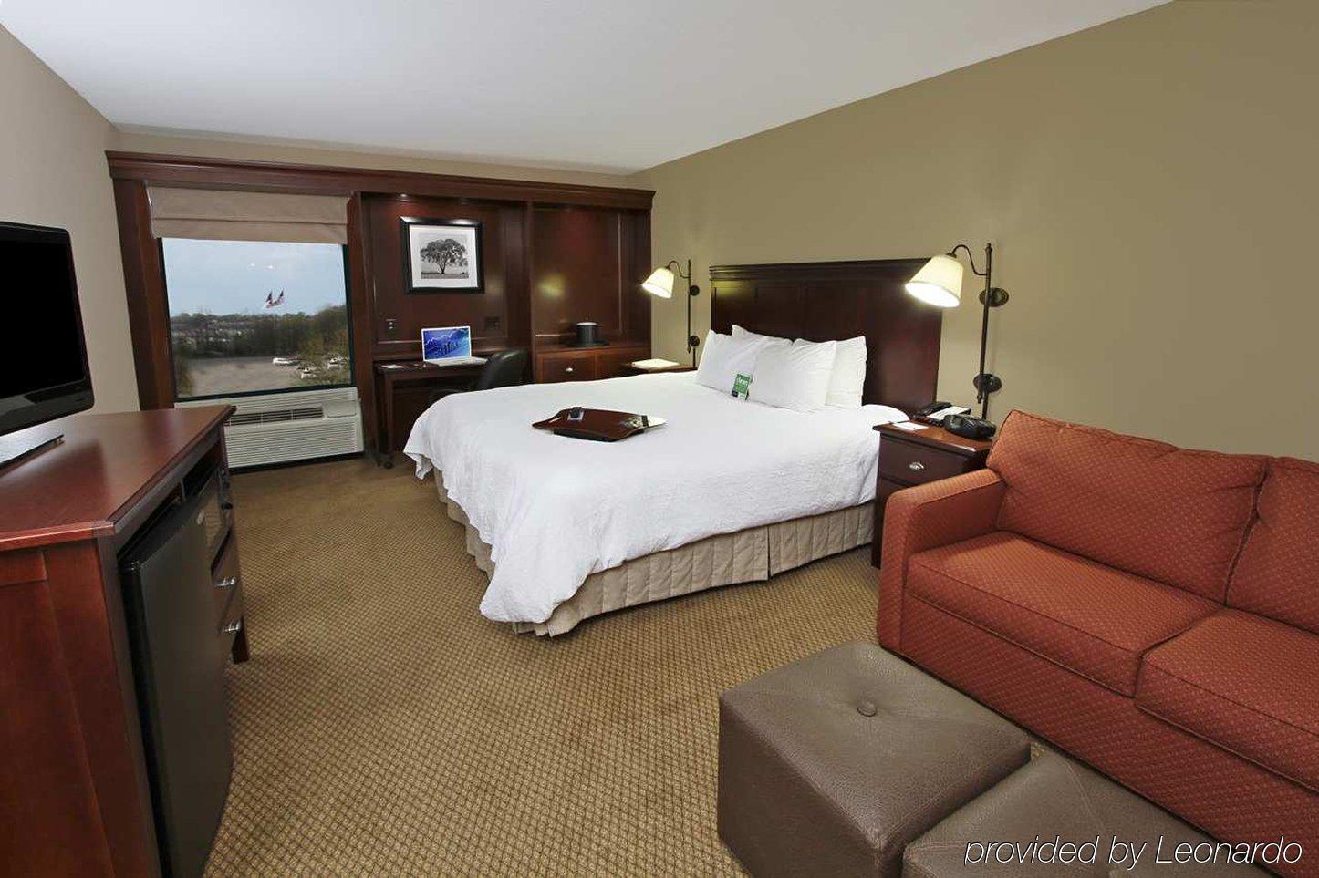 Hampton Inn Salisbury Room photo