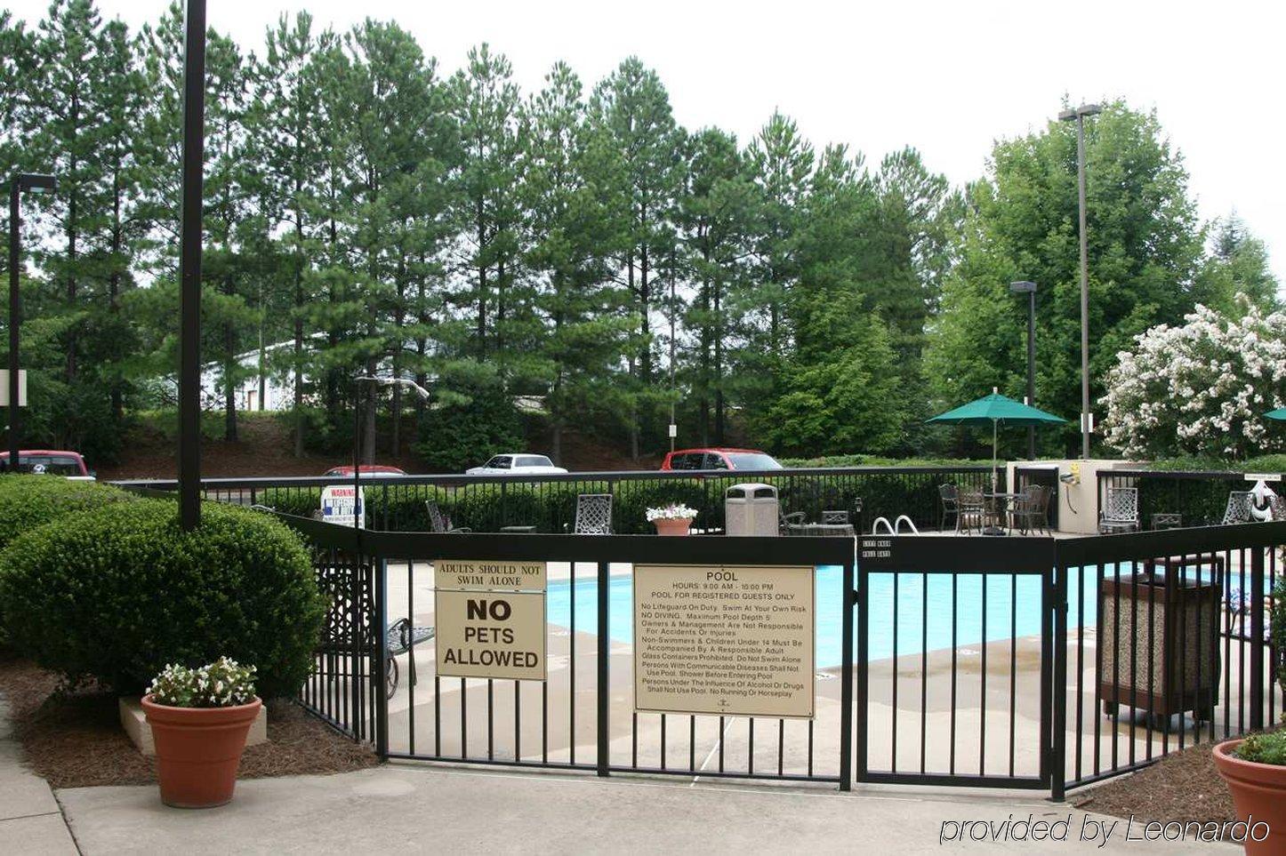 Hampton Inn Salisbury Facilities photo